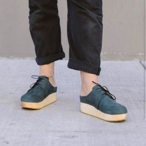 Bryr Zoe Platform in Spruce